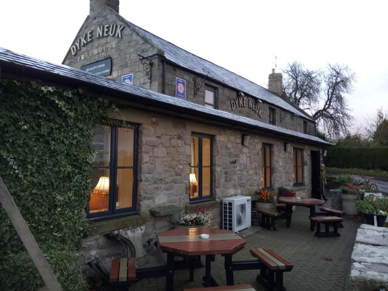 The Dyke Neuk Inn Meldon  エクステリア 写真